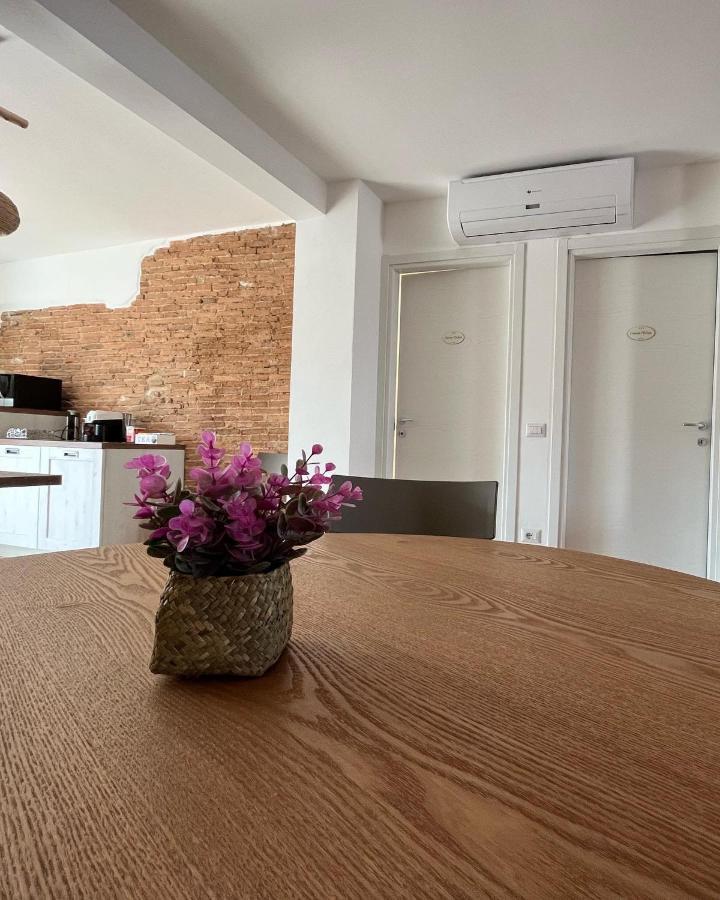 B&B Niu Susu Lanusei Kültér fotó
