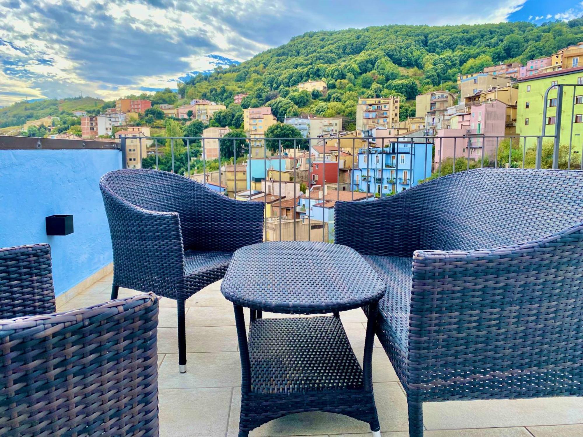 B&B Niu Susu Lanusei Kültér fotó