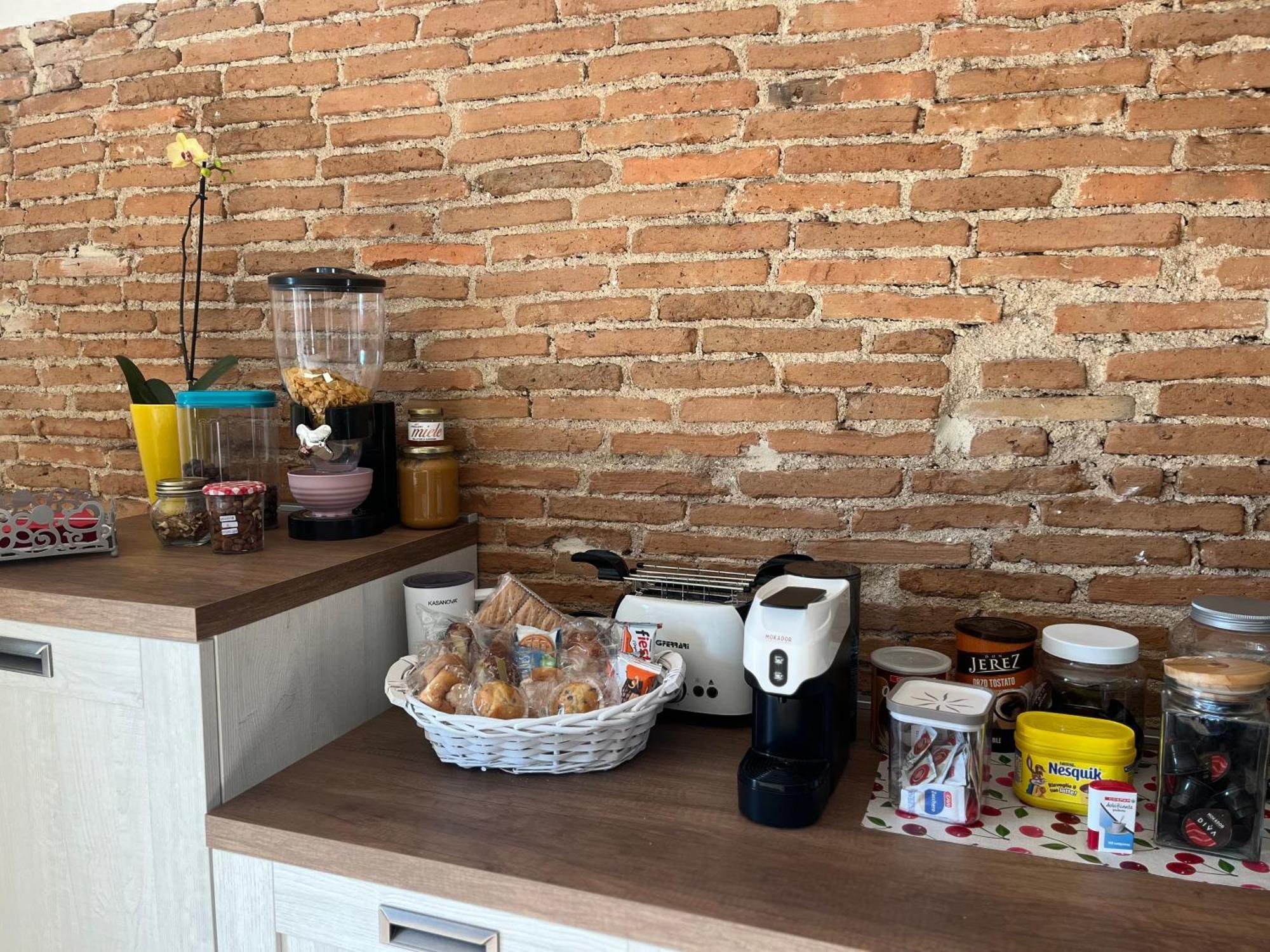 B&B Niu Susu Lanusei Kültér fotó